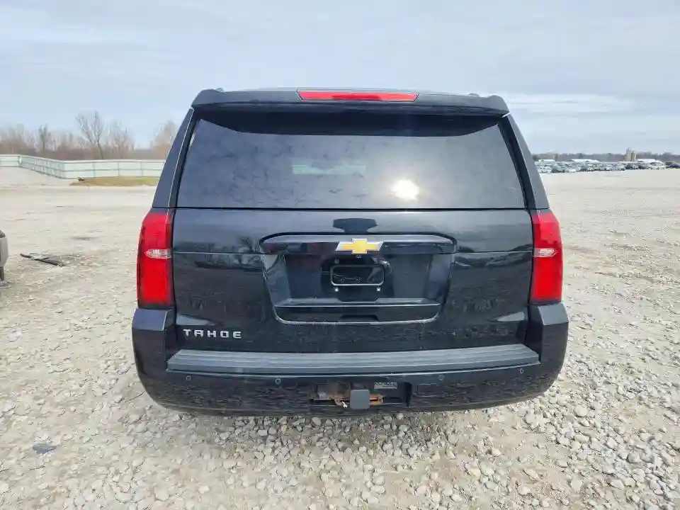 1GNSKBKC4JR133046 2018 CHEVROLET TAHOE-5