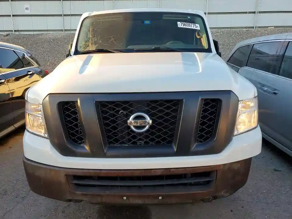 1N6BF0KMXLN809565 2020 NISSAN NV-4