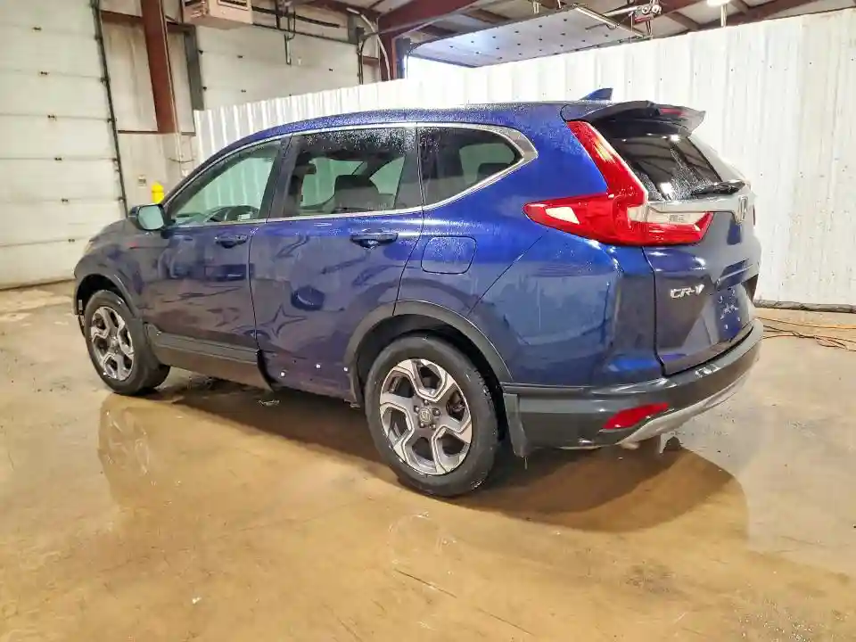 7FARW2H82JE032001 2018 HONDA CRV-1