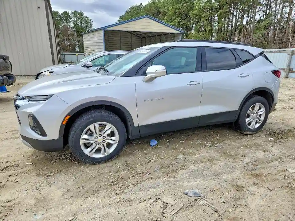 3GNKBHR43NS173848 2022 CHEVROLET BLAZER-0