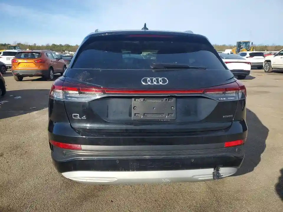 WA1H2BFZ3NP030259 2022 AUDI Q4 E-TRON-5