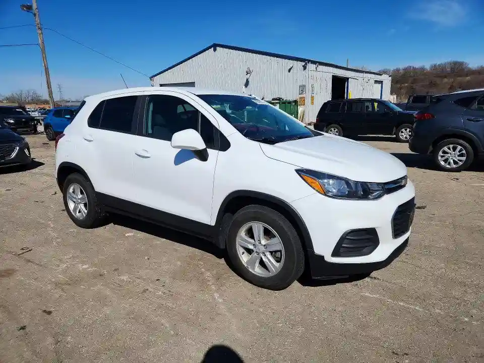 KL7CJKSB4LB088061 2020 CHEVROLET TRAX-3
