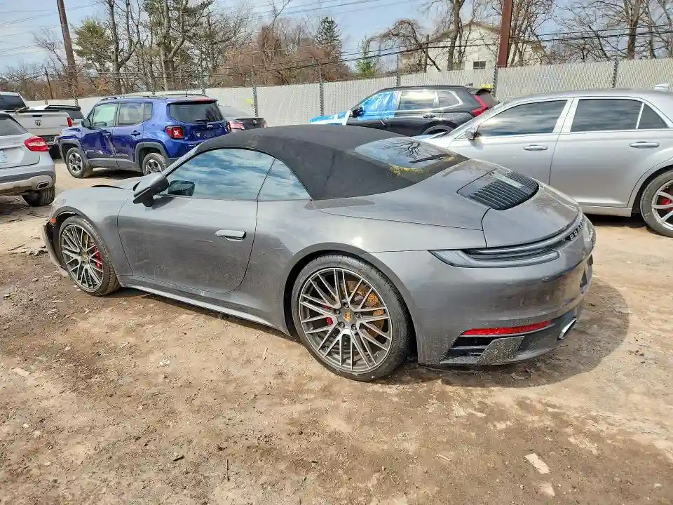 WP0CB2A93NS245256 2022 PORSCHE 911-1