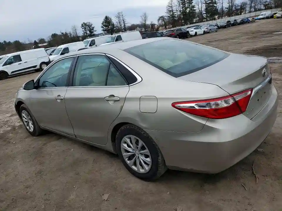 4T4BF1FK3GR568799 2016 TOYOTA CAMRY-1