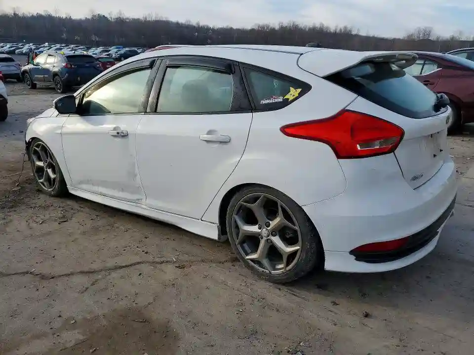 1FADP3L96HL281259 2017 FORD FOCUS-1