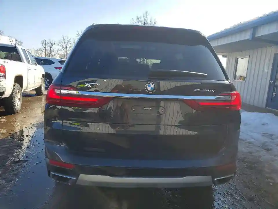 5UXCW2C00M9F66858 2021 BMW X7-5