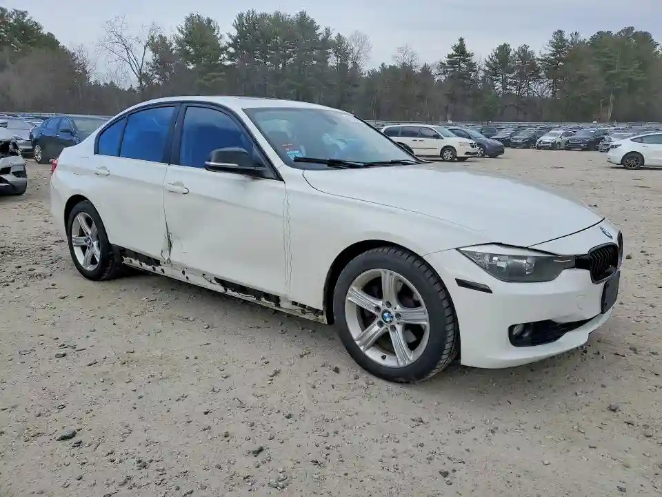 WBA3C3G54FNS76035 2015 BMW 3 SERIES-3
