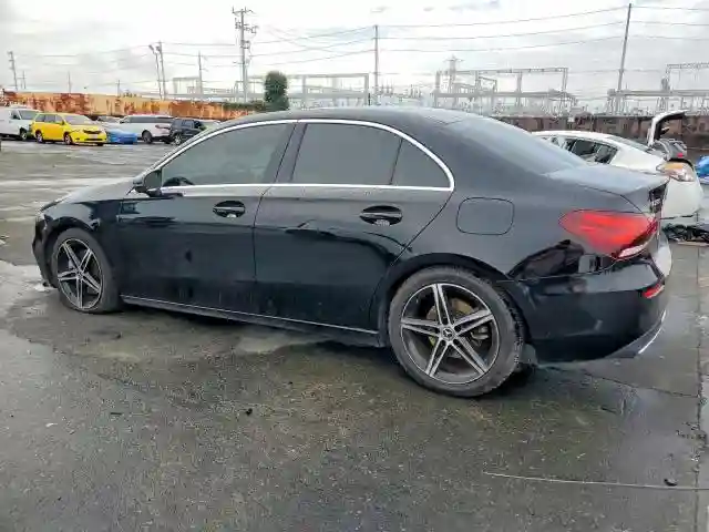 WDD3G4EB9KW017296 2019 MERCEDES-BENZ A-CLASS-1