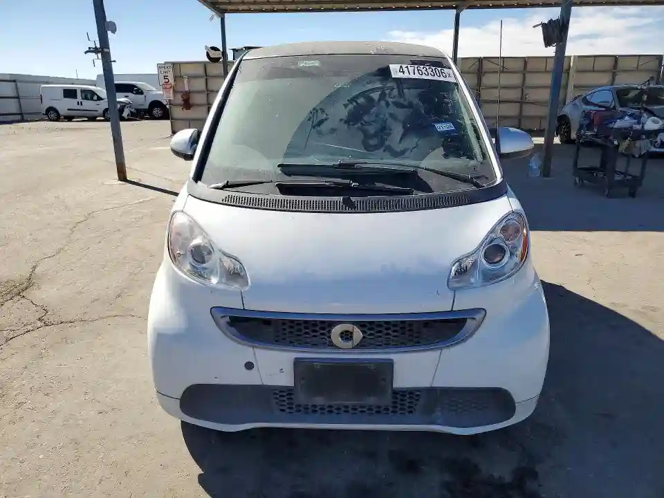 WMEEJ3BA4FK810398 2015 SMART CARS FORTWO-4