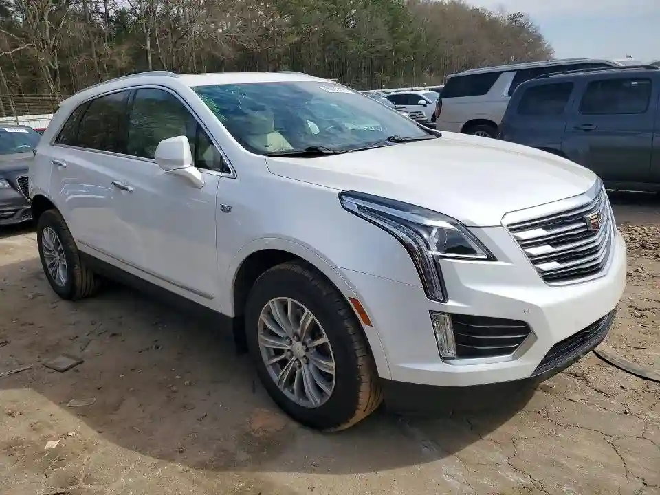 1GYKNCRS8JZ176298 2018 CADILLAC XT5-3