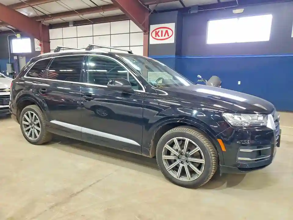WA1LAAF7XKD039138 2019 AUDI Q7-3