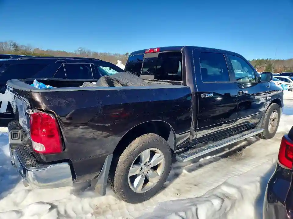 3C6RR7LT5HG709520 2017 RAM 1500-2