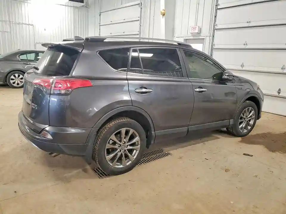 JTMDFREV3JJ258100 2018 TOYOTA RAV4-2
