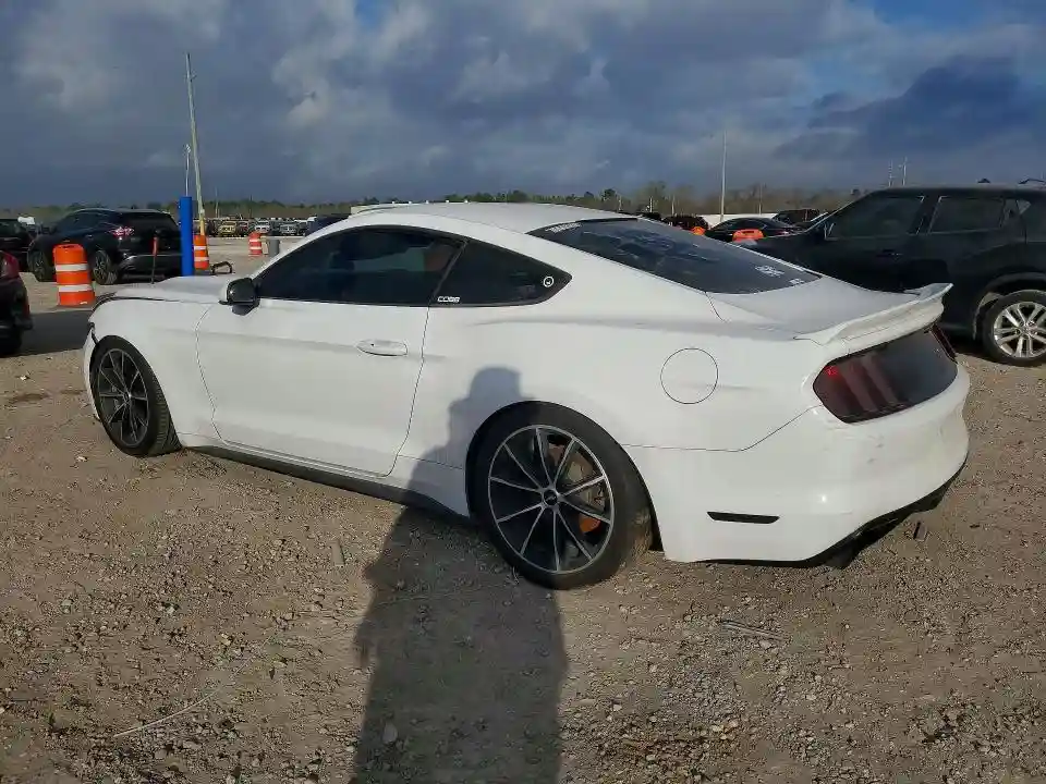 1FA6P8TH9F5305939 2015 FORD MUSTANG-1
