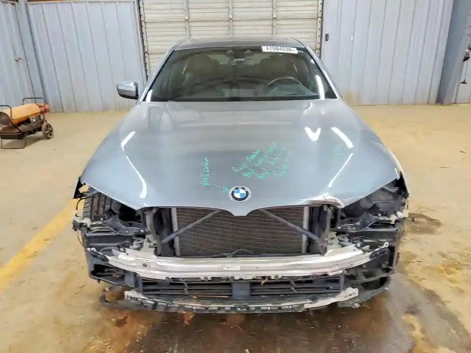 WBAJE7C56KWD55230 2019 BMW 5 SERIES-4