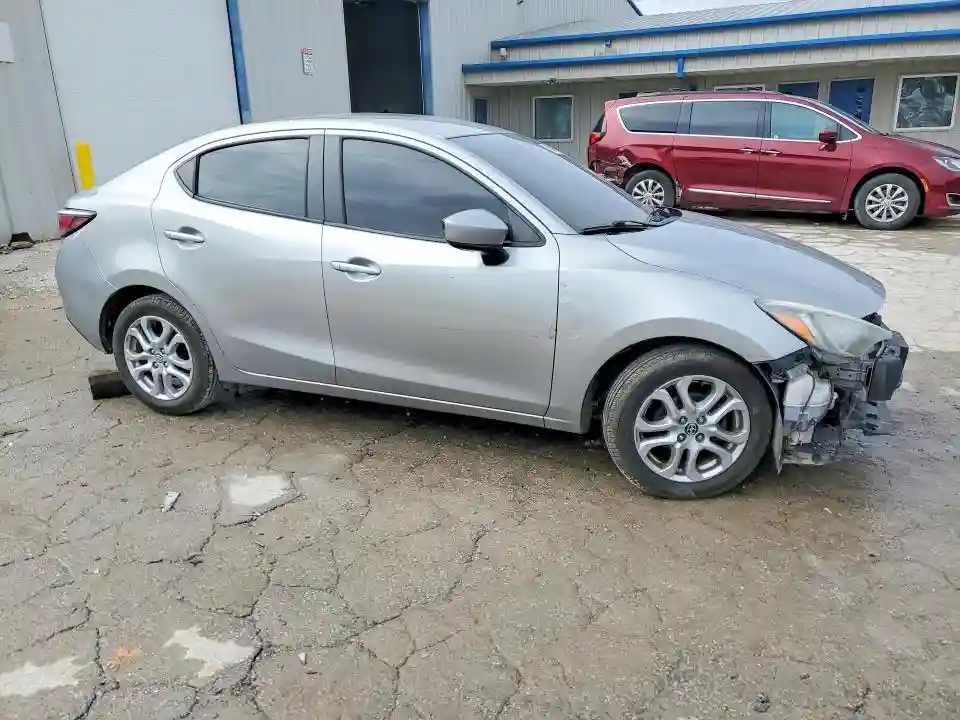 3MYDLBZV0GY102726 2016 SCION IA-3
