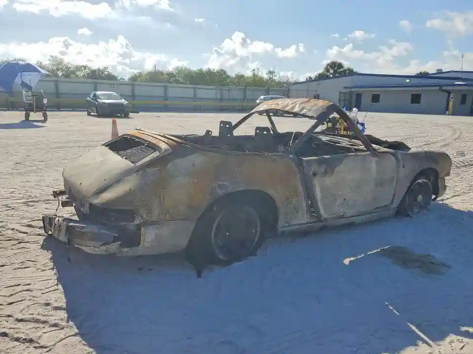 WP0ZZZ91ZDS151510 1983 PORSCHE 911-2