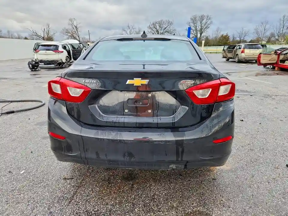 1G1BC5SM2H7242233 2017 CHEVROLET CRUZE-5
