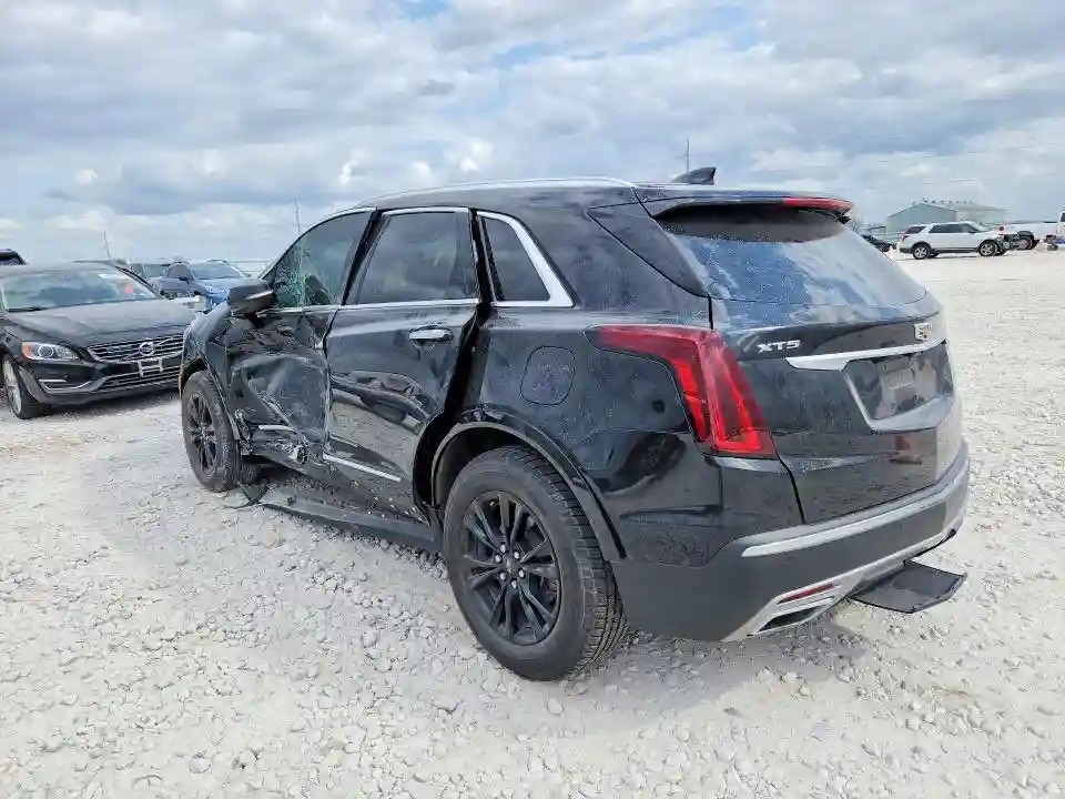 1GYKNCRS9LZ118042 2020 CADILLAC XT5-1