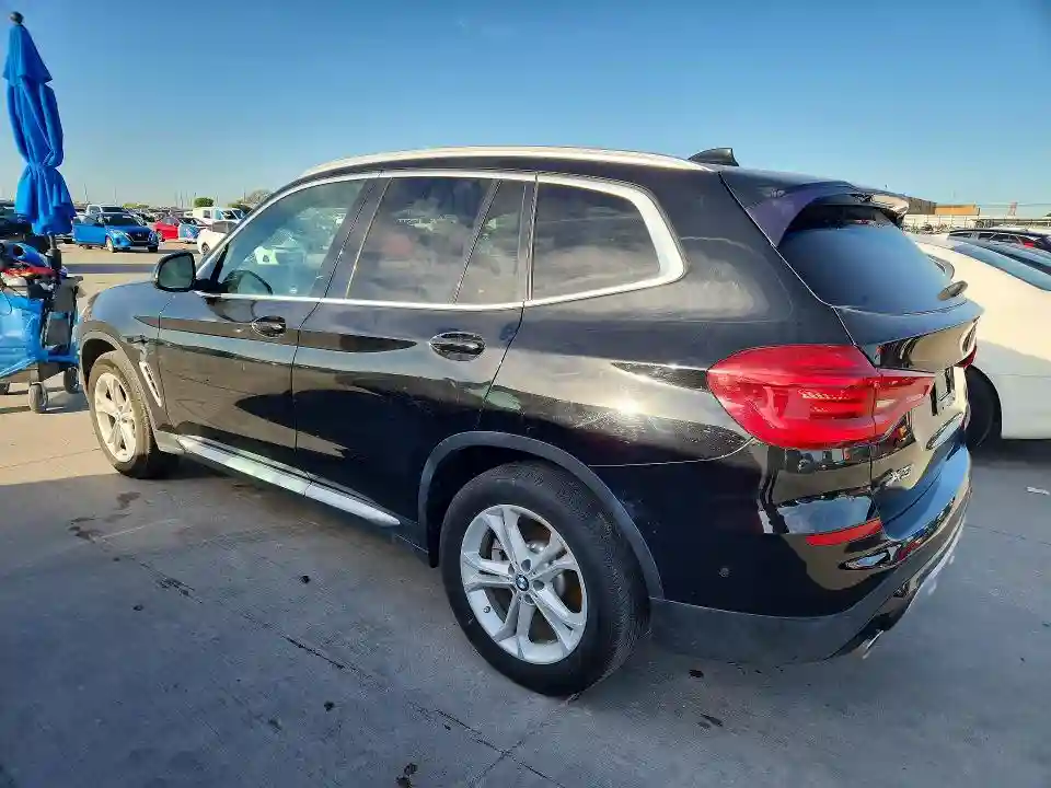 5UXTR7C51KLR43775 2019 BMW X3-1