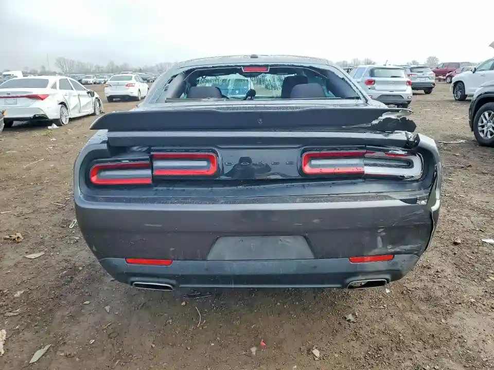 2C3CDZKG4PH554300 2023 DODGE CHALLENGER-5