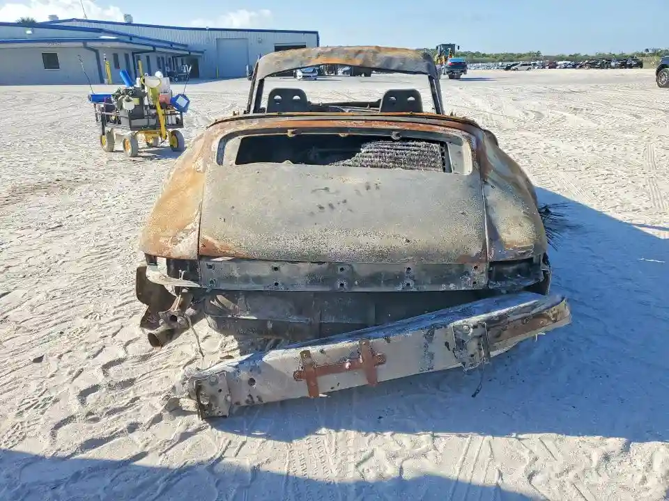 WP0ZZZ91ZDS151510 1983 PORSCHE 911-5