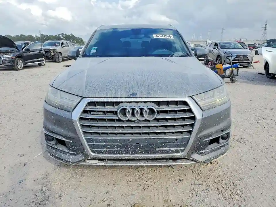 WA1VABF72JD009581 2018 AUDI Q7-4