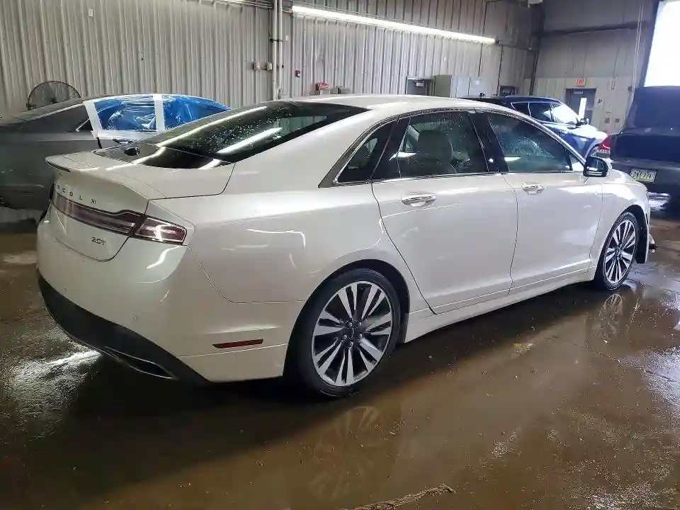 3LN6L5E90HR622403 2017 LINCOLN MKZ-2