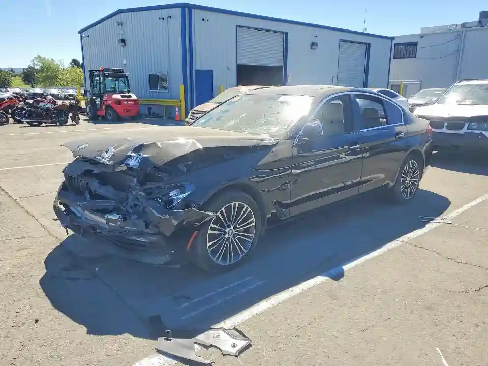 WBAJA5C50JWA36940 2018 BMW 5 SERIES-0