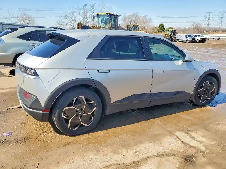 KM8KNDAF4PU203508 2023 HYUNDAI IONIQ-2