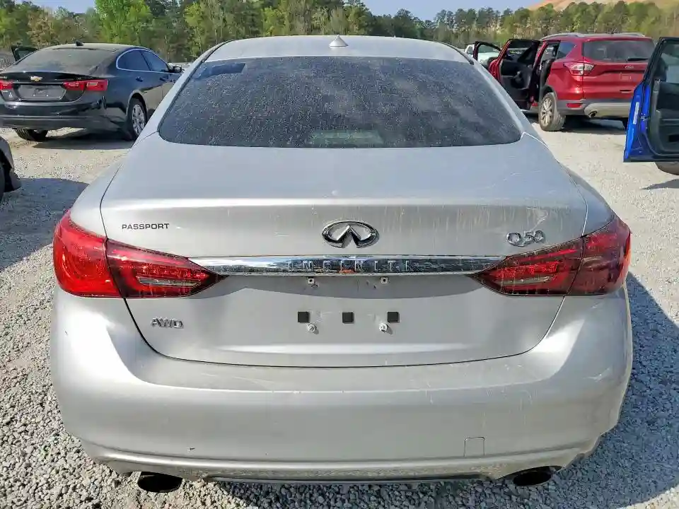 JN1EV7AR2JM436617 2018 INFINITI Q50-5