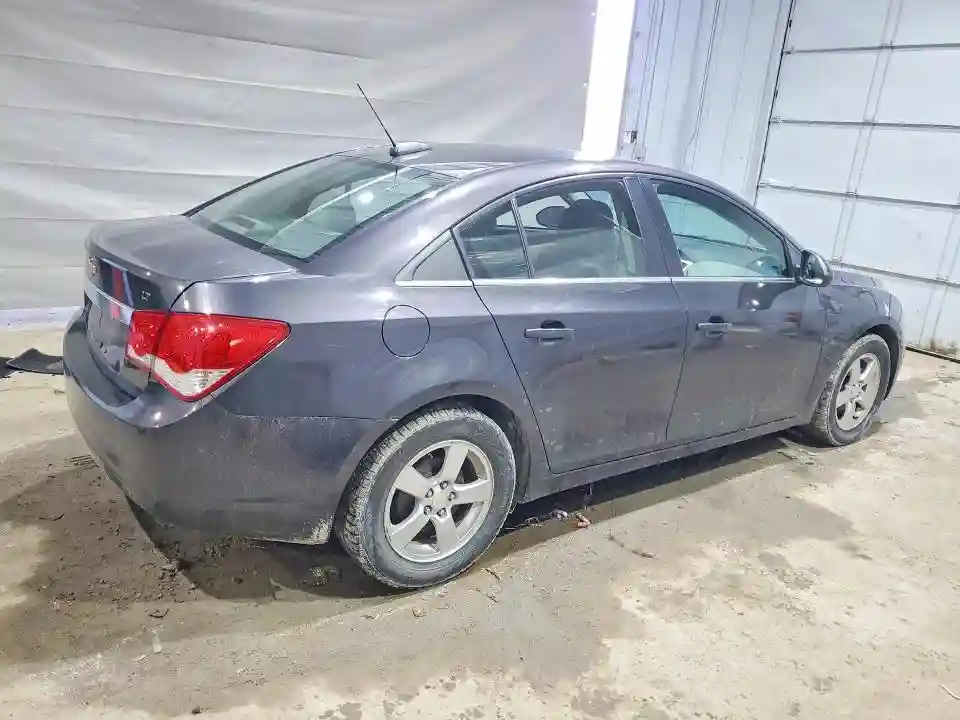 1G1PE5SB7G7176226 2016 CHEVROLET CRUZE-2
