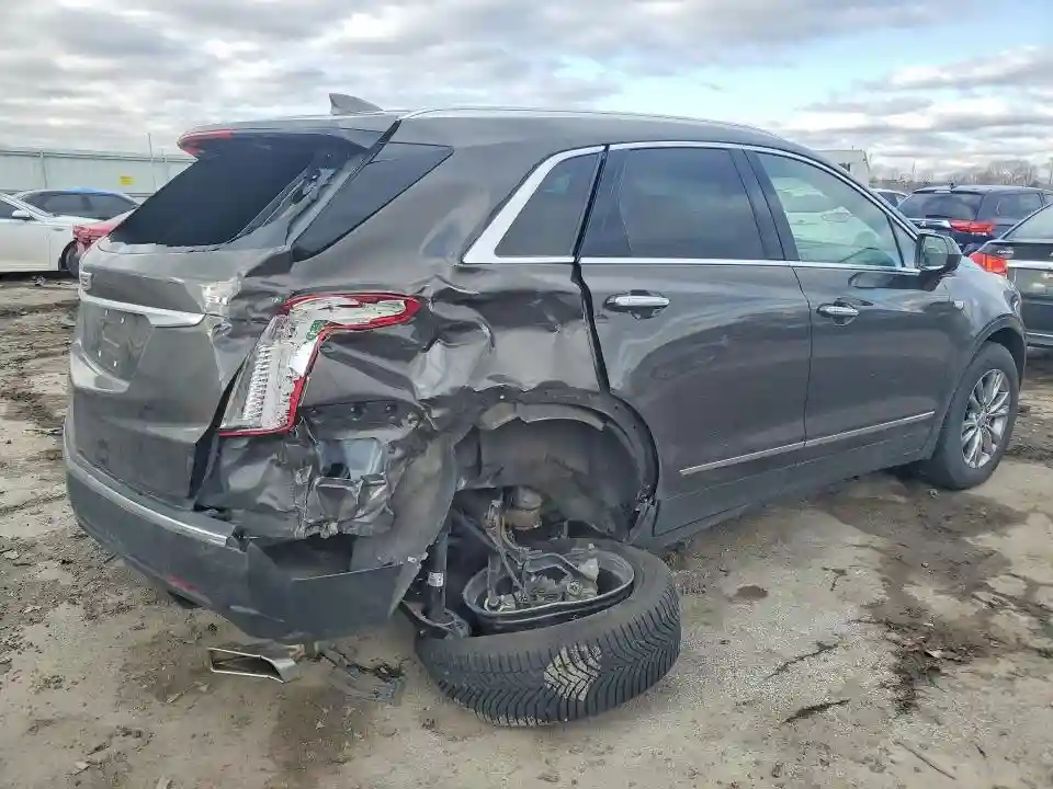 1GYKNBRS9KZ178993 2019 CADILLAC XT5-2