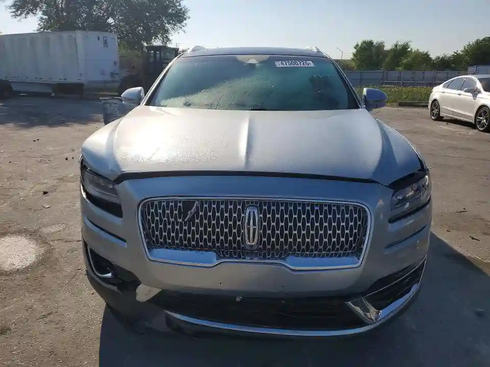 2LMPJ9JP8LBL04661 2020 LINCOLN NAUTILUS-4