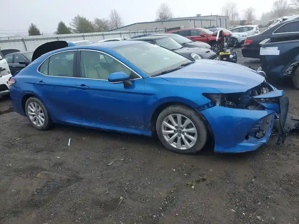 4T1B11HK8KU246979 2019 TOYOTA CAMRY-3