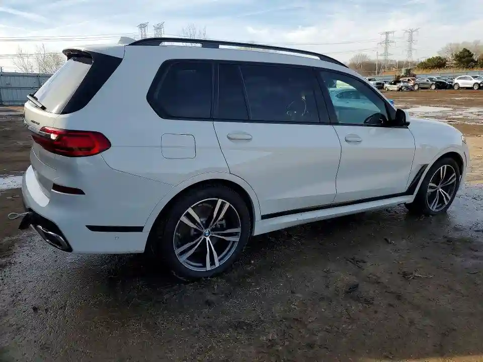 5UXCW2C04L9B00476 2020 BMW X7-4