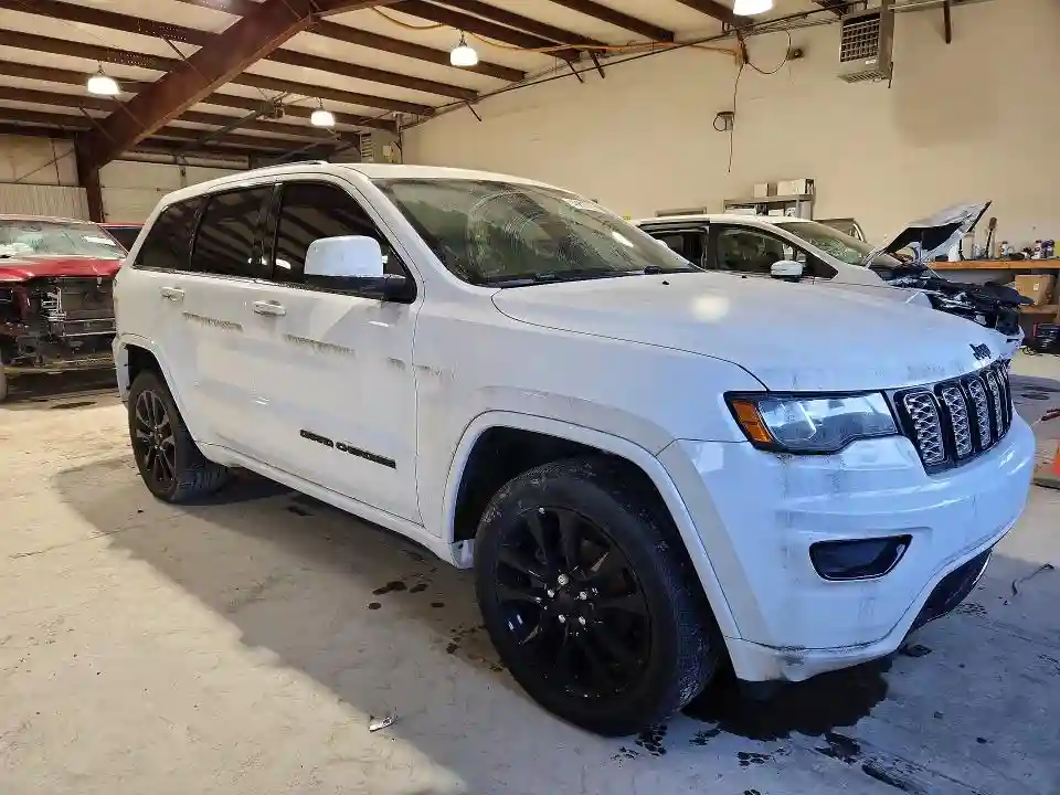 1C4RJFAG7JC466527 2018 JEEP GRAND CHEROKEE-3