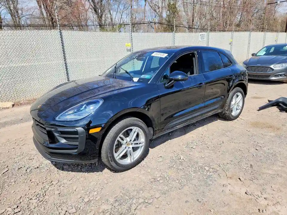 WP1AA2A54TLB00692 2026 PORSCHE MACAN-0