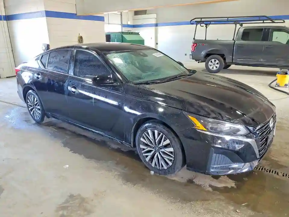 1N4BL4DV6PN338342 2023 NISSAN ALTIMA-3