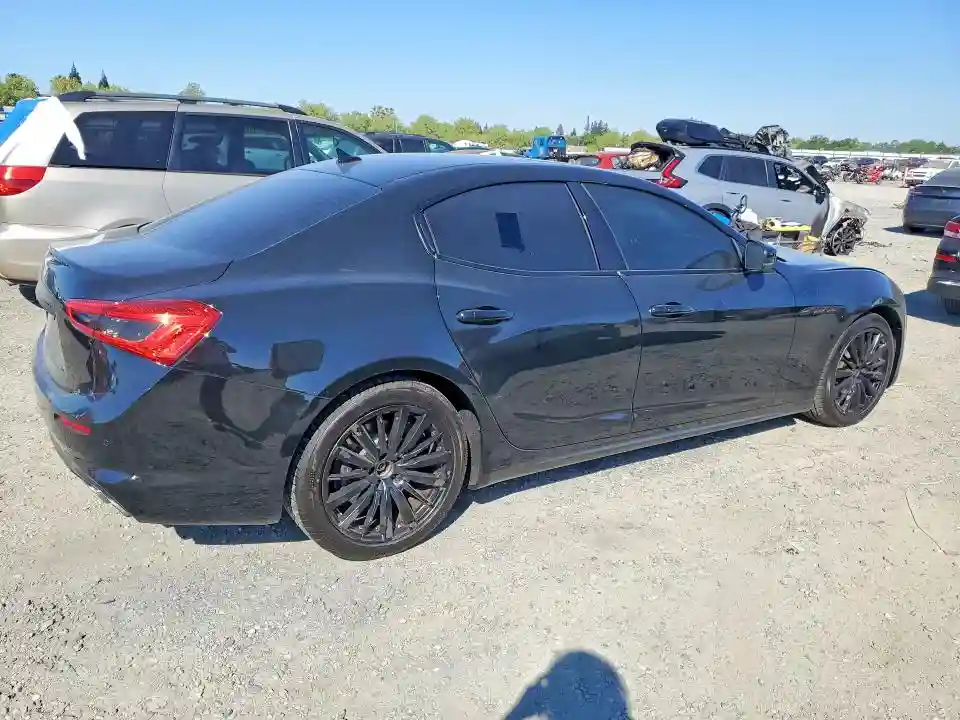 ZAM57YTA4J1301673 2018 MASERATI ALL OTHER-2