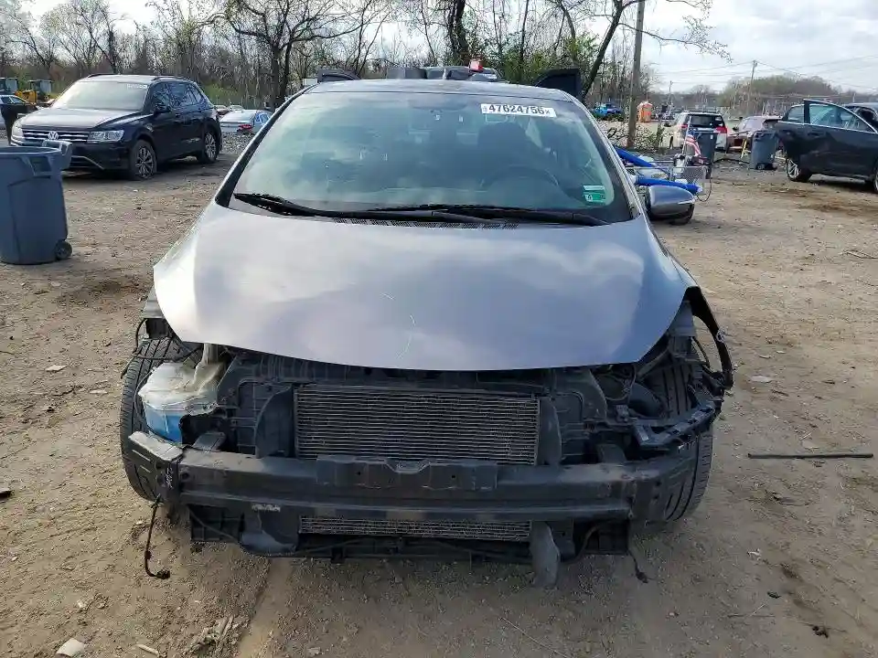 KNAFX6A85G5581065 2016 KIA FORTE-4