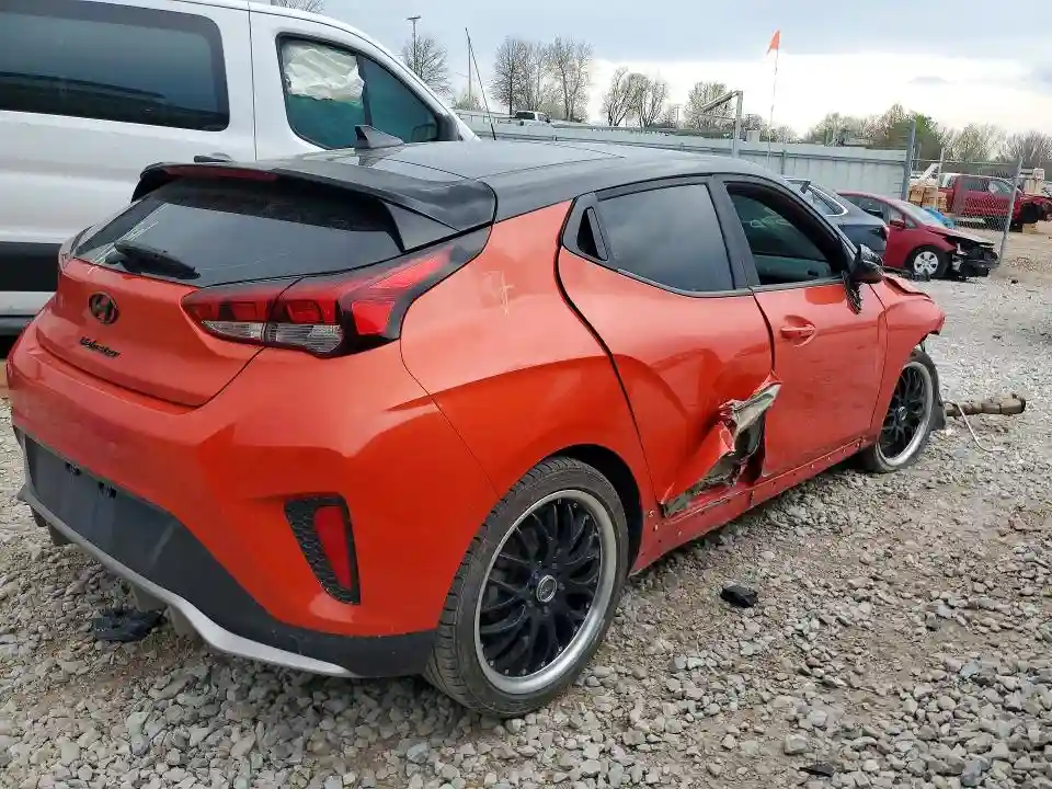 KMHTH6AB0KU015825 2019 HYUNDAI VELOSTER-2