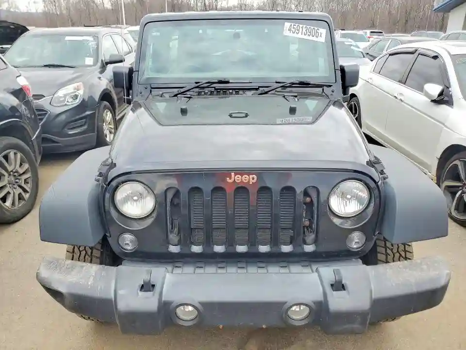 1C4BJWKG5JL892894 2018 JEEP WRANGLER-4