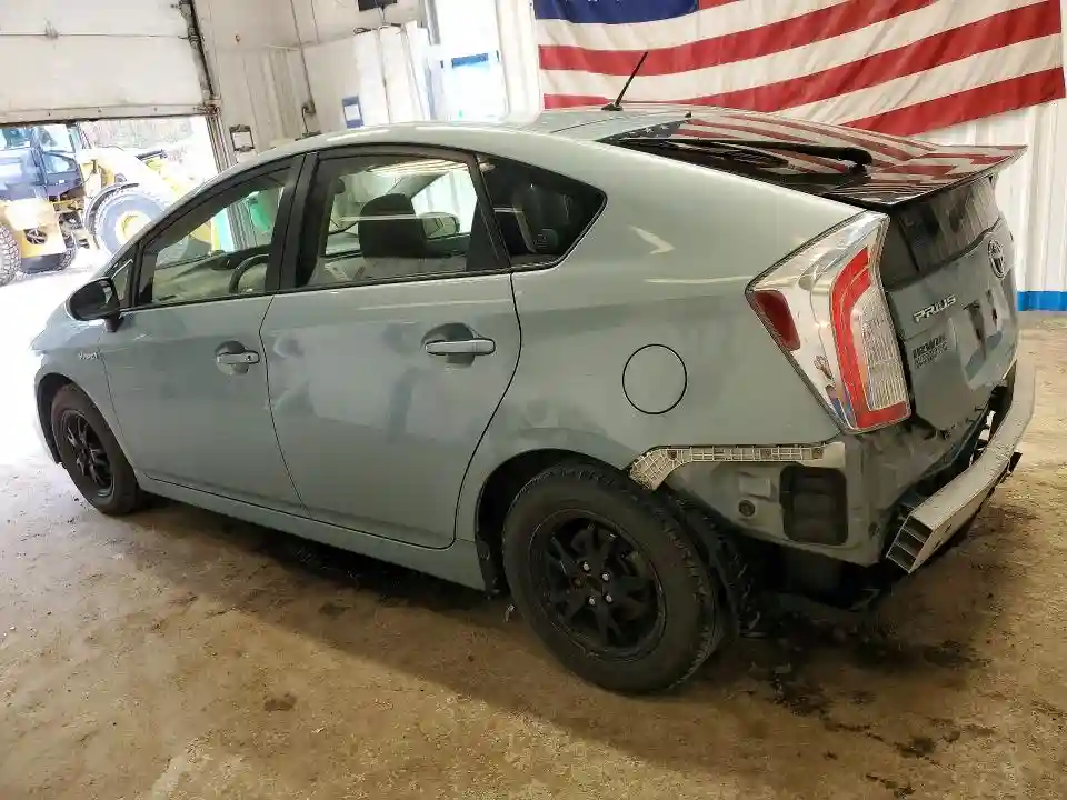 JTDKN3DU2F1872496 2015 TOYOTA PRIUS-1
