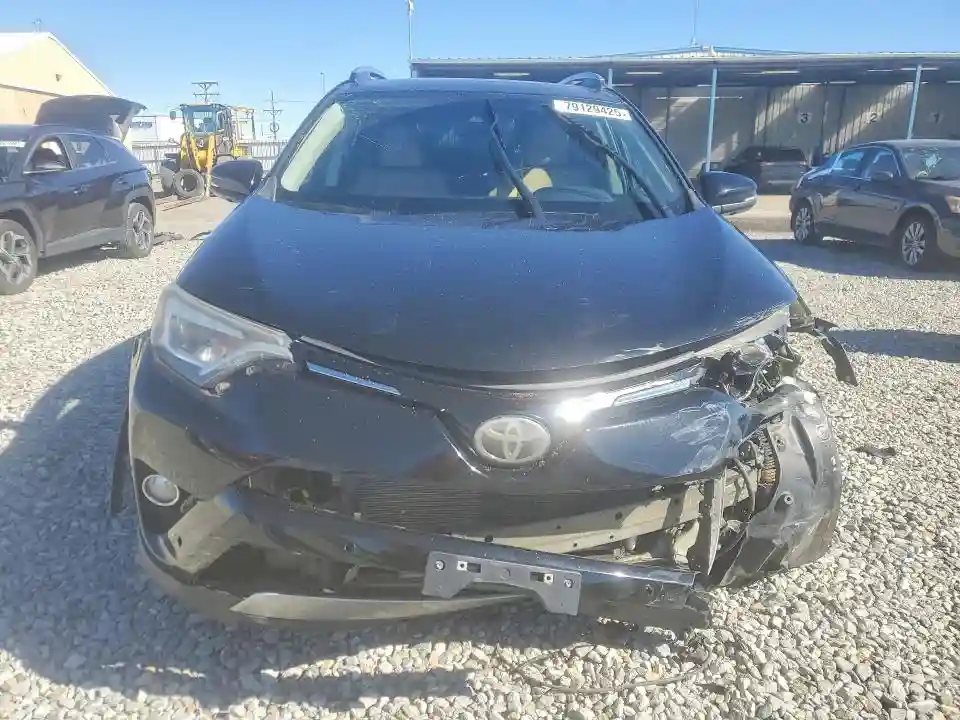 2T3DFREV4JW717426 2018 TOYOTA RAV4-4