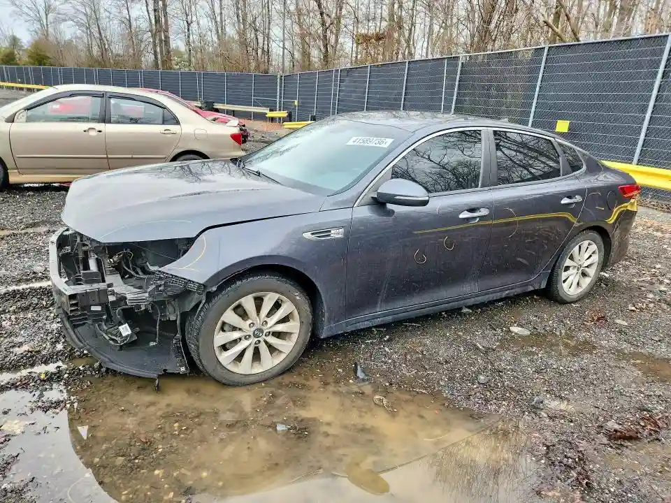 5XXGT4L36JG188218 2018 KIA OPTIMA-0
