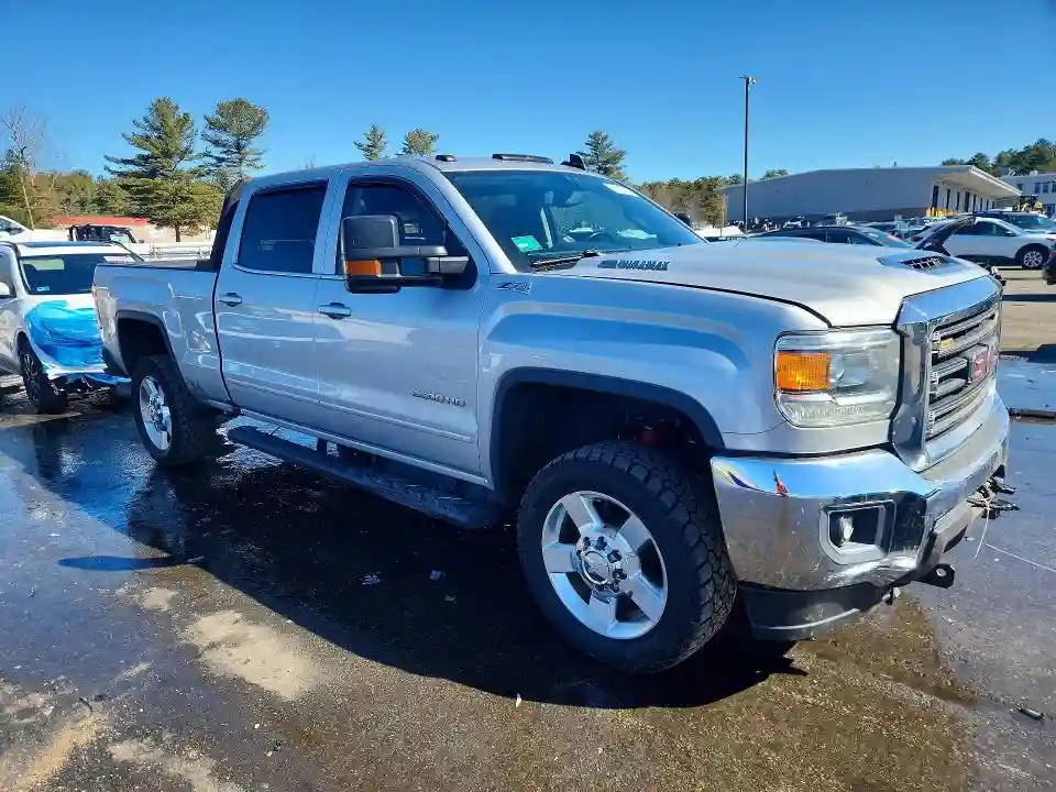 1GT12SEY7JF265327 2018 GMC SIERRA-3