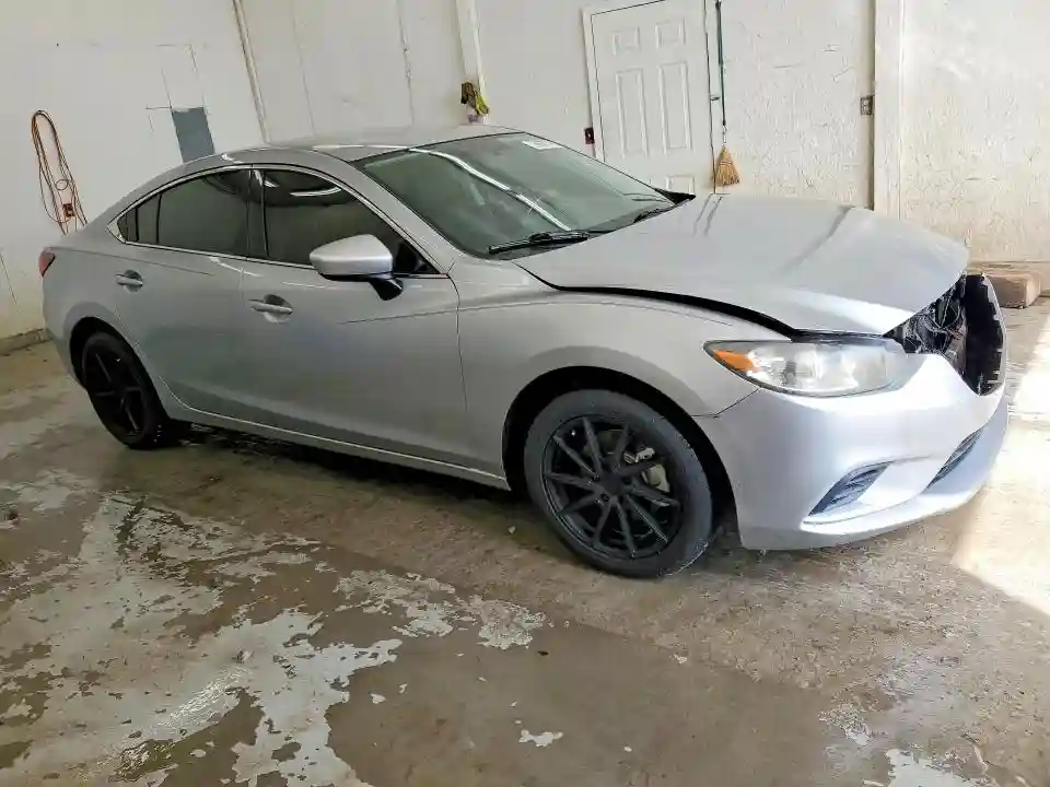 JM1GJ1U56G1407381 2016 MAZDA 6-3