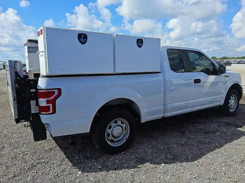 1FTEX1C56JKF06145 2018 FORD F150-2