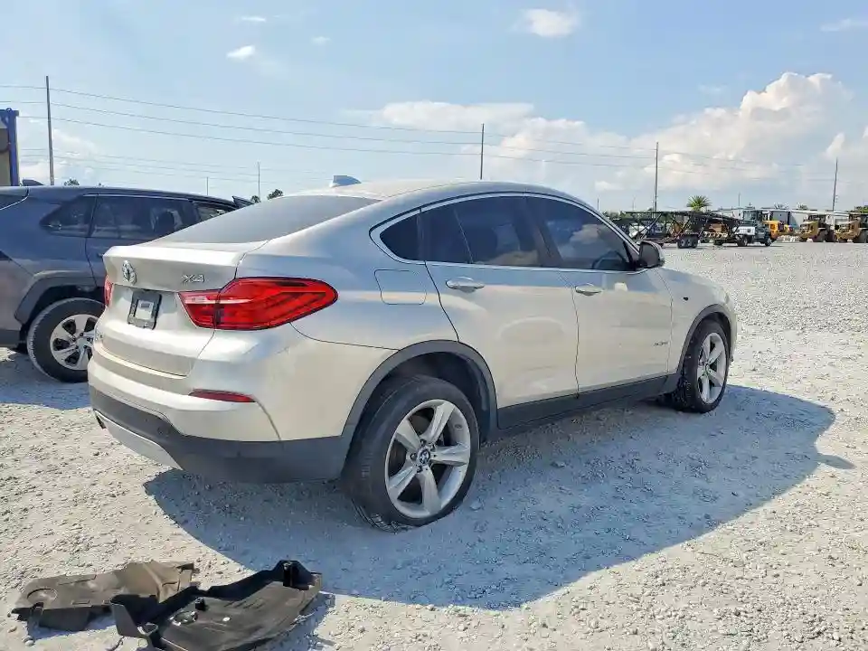 5UXXW3C53F0M89149 2015 BMW X4-2